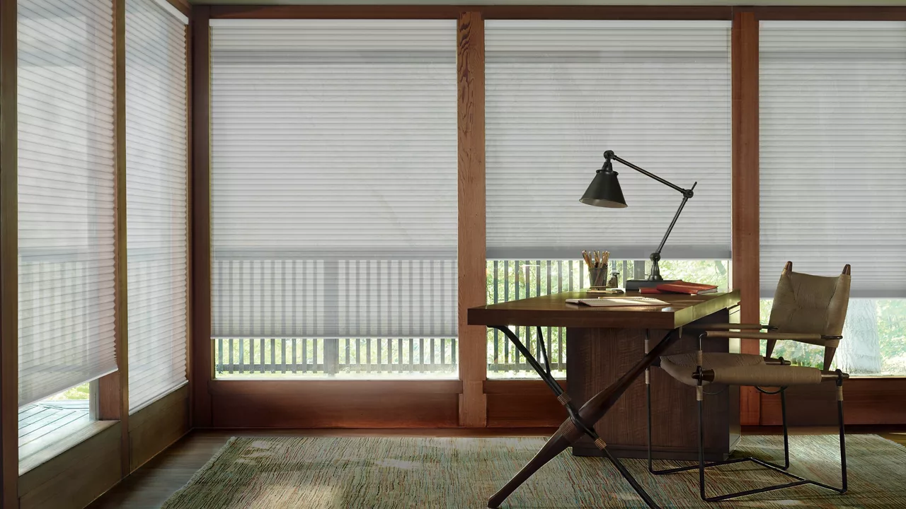 Duette®<br />
Cellular Shades